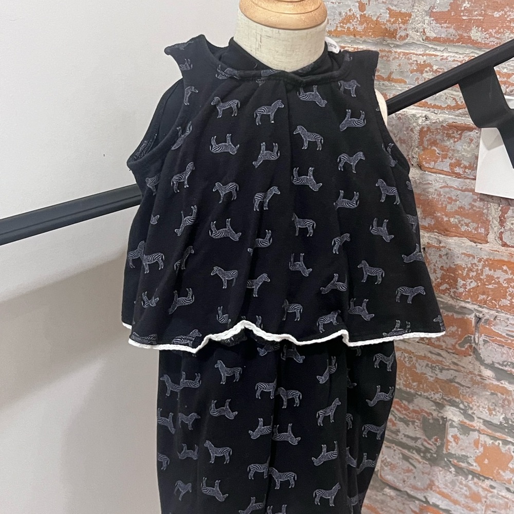 Charming Black Dress with Animal Print